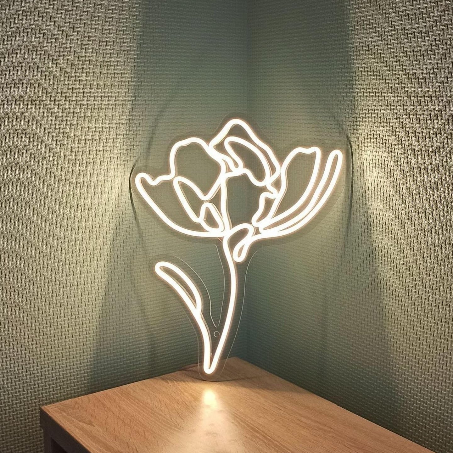 Flower-shaped neon lights